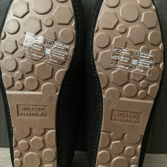 NWT Amazon Essentials Women’s Leather Moccasin size 9 - Picture 5 of 9